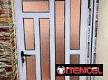 Puertas de aluminio. Ventanas