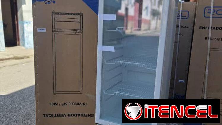Exhibidora Royal de 8.5pies