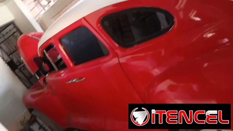 Se vende Plymouth 48