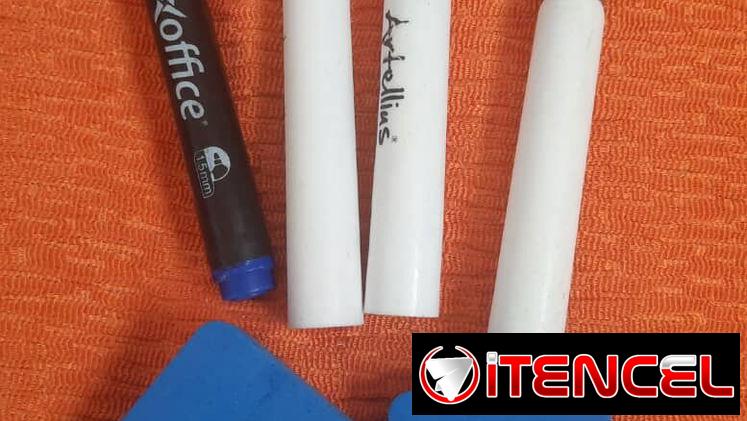 Vendo materiales de oficina