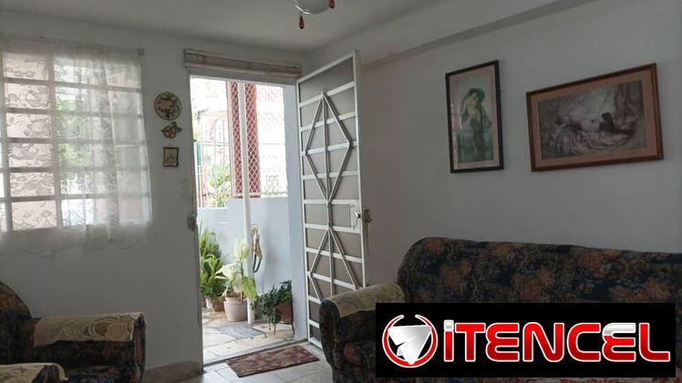 Se vende casa en la ceiba municipio playa de dos cuartos 24000 usd