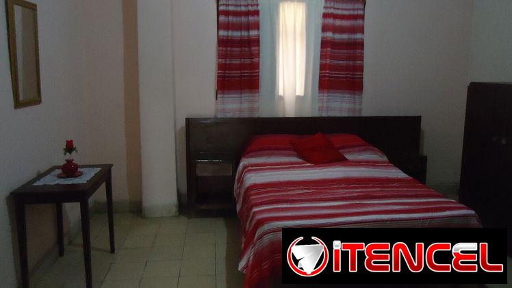 SE RENTA APARTAMENTO INDEPENDIENTE SITO EN CALLE 25 ENTRE PASEO Y CALLE A
