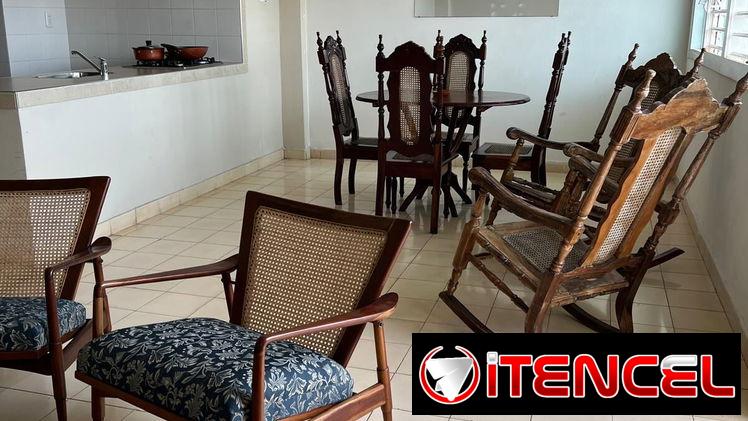Renta por Mes . Excelente apartamento en el vedado