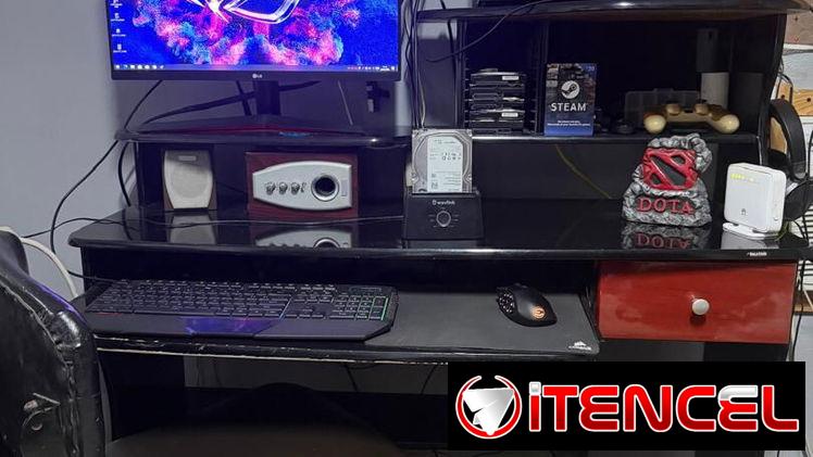 ‼️⚠️GANGA: PC i5 8va Gen + Monitor 24″ IPS + Set de Oficina +Silla