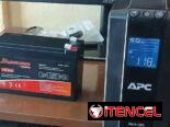 SE VENDE BAKUP BATERÍAS 12volt 9amp 🔋 NUEVA NUEVA 0KLM  EXTRENAR 💲80USD💲  SE DA CON EL CABLE DE LA PC