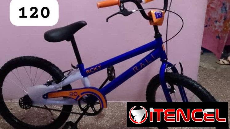 Bicicletas  y patines para los peques de casa