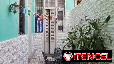 Habitación independiente detrás del Capitolio