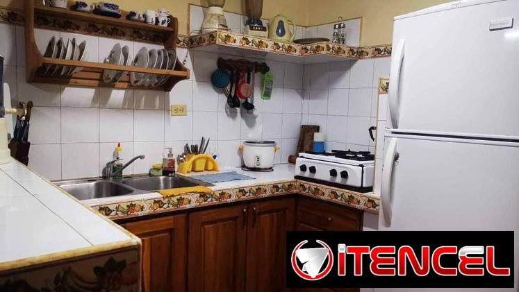IDEAL PARA UNA PAREJA , CASA DE RENTA EN LA PLAYA DE GUANABO 🏖️ PISCINA CON RECIRCULACIÓN, 1 habitación(+53 52463651 R