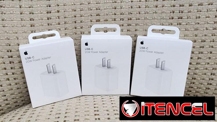 Cargador Original de IPhone Tipo C 20w sellado em caja
