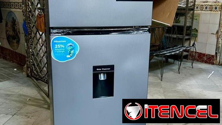 Refrigerador Hisense de 7.27 pies con dis1pensador de agua  ❌
