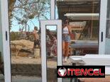 Puertas y ventanas de aluminio y cristal