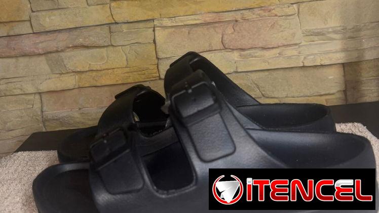 Vendo chancletas prácticas a 3700