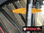 *Bicicleta de montaña 27.5 Huffy* Precio 200usd Colores: negro y morado