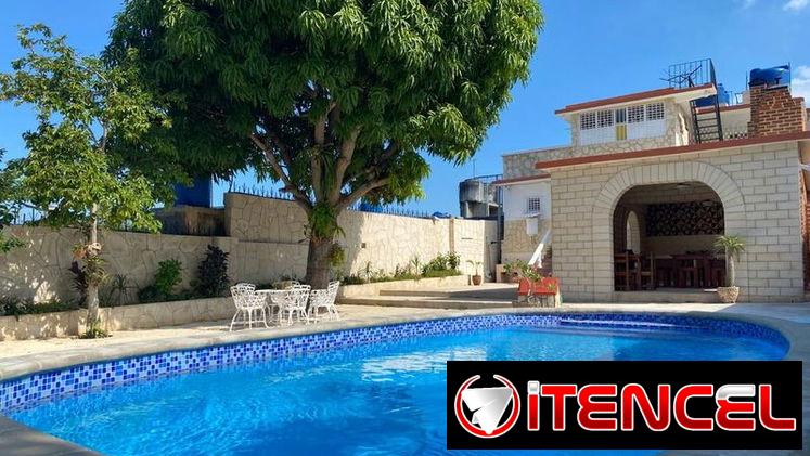 RENTA VILLA MÁGICA ,piscina grande,  4 habitaciones, Paneles solares, playa de Guanabo,  +53 52463651 ,VM