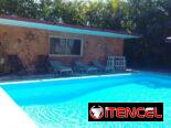 Excelente renta en el residencial reparto Siboney, 4 habitaciones, piscina grande, +53 52463651 privacidad total,L