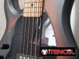 Bajo Sterling Stingray 5 cuerdas Activo ZURDO!!