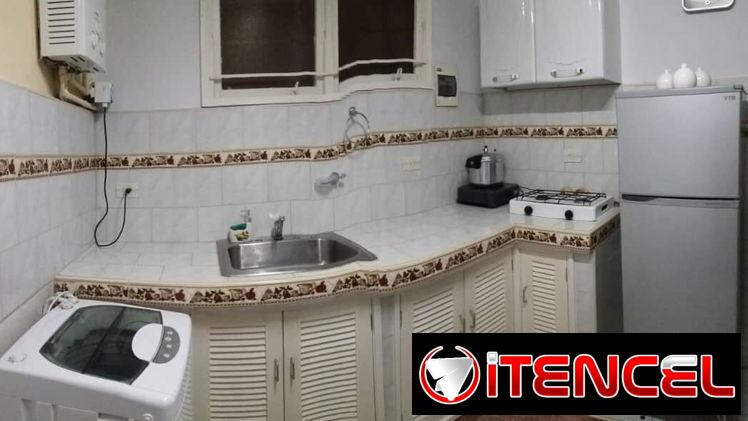 Rento apt supercéntrico de 2/4 en planta baja a 2 cuadras de 23 y Rampa,Vedado!.