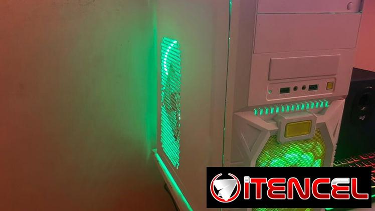 Torre i3 9ª Gen + Board ASUS, 4GB RAM DDR4 disipada, 2TB Disco Duro, Teclado+Mouse+Equipo de música