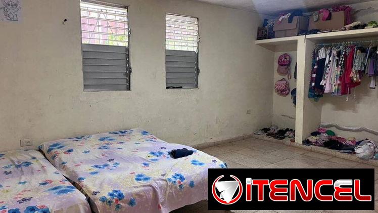 Casa 🏡 grande en boyeros (#163)