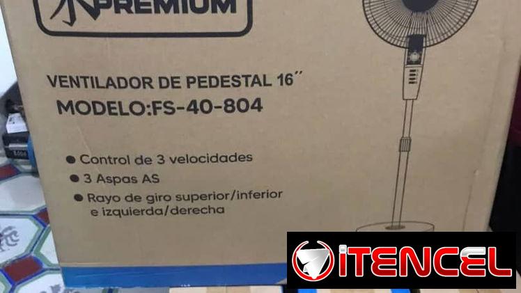 Ventilador de pared marca Premium 16″.