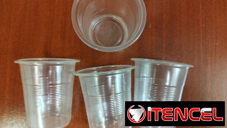 Vasos, cucharitas, tenedores desechables, termopack, bandejitas de aluminio y servilletas