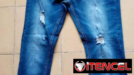 Pantalón de hombre
