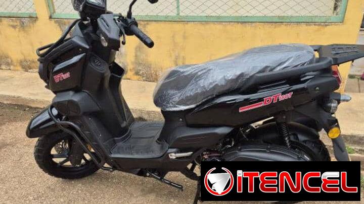 Motos de gasolina marca DT 180cc . Nuevas a estrenar