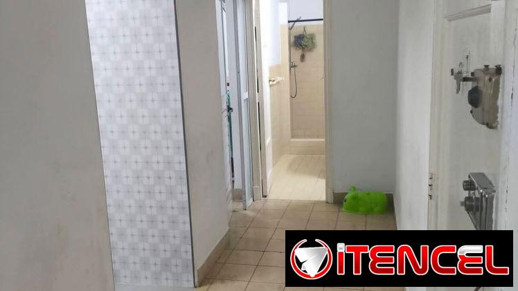 Se vende apartamento con todo adentro, remodelado, edificio capitalista, avenida 20 de Mayo y Ayestarán… 55008593