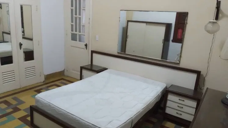 Casas Habana apartamento en el Vedado 4 cuartos 2 baños por línea y L,con garaje