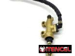 Bomba de freno para moto completa con su deposito de liquido de freno ideal para disco trasero.