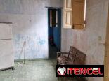 Apartamento de dos cuartos, terraza y placa libre en CH!!