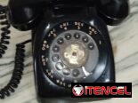 Teléfono antiguo de disco