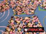 Juego Saya Shor de  flores  talla S. Marca  BERSHKA. Juego blanco  talla S . Marca Forever 21