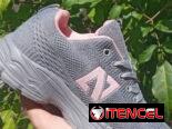 Tenis económicos detalle blanco, azul, rosa y verde