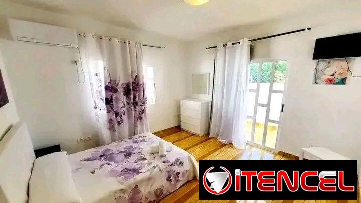 Cod.Z 🏡Casa de alquiler en Santa María, Playas del Este – La Habana. Disponible del 26 de abril – 1 de mayo