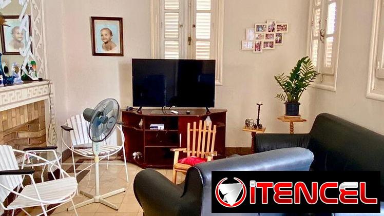 Se vende casa independiente en Santos Suárez