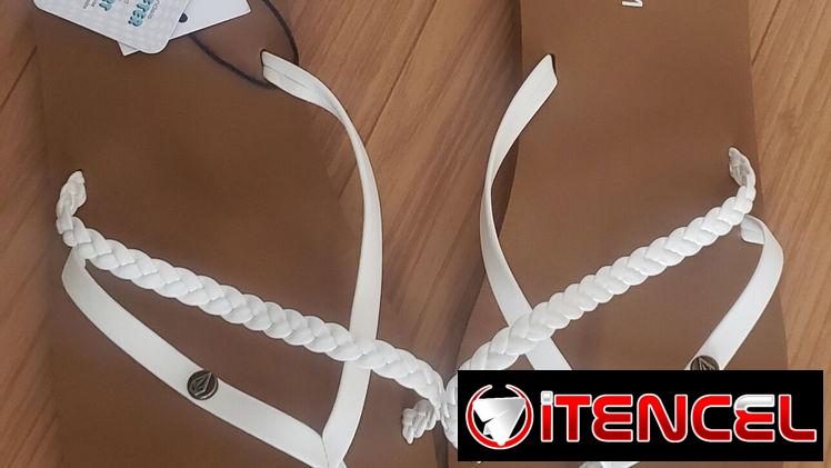 CHANCLETAS BLANCAS
