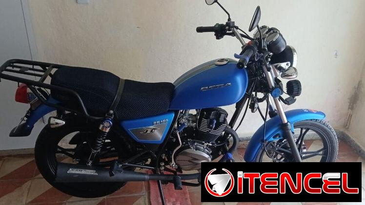 Moto Bera León, con certifico y chapa.