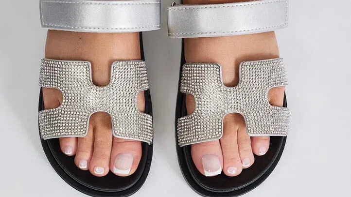 SANDALIAS
