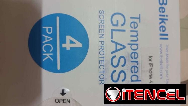 Vendo estuche con 4 micas para iphone de 4.7″
