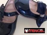 **Se vende** Zapatos de vestir de niña