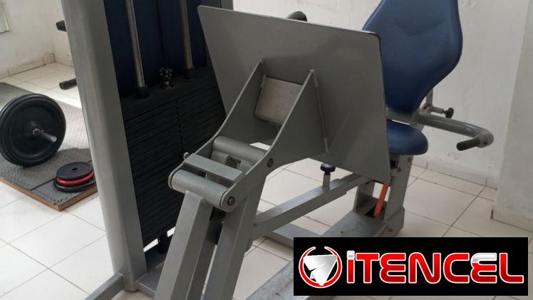 Prensa horizontal _Equipo para piernas profesional de gimnasio