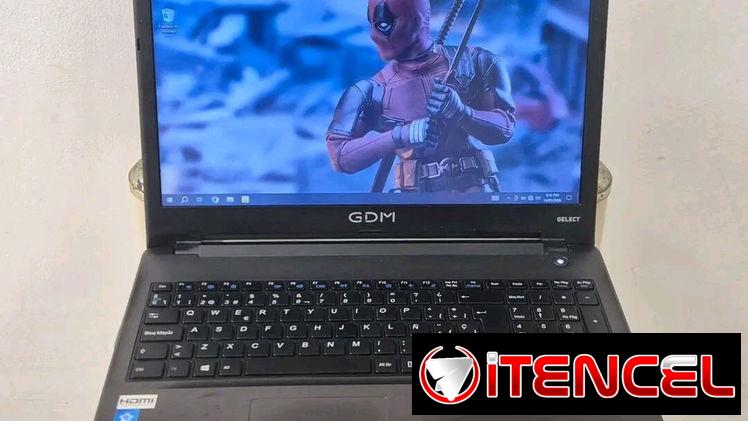 Laptop cómo nueva/15.6″/N3060/8GB RAM/500GB