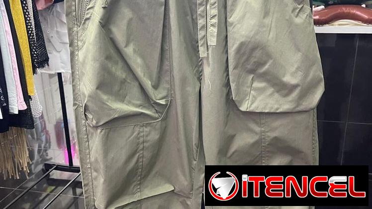 Pantalon de nailon hombre