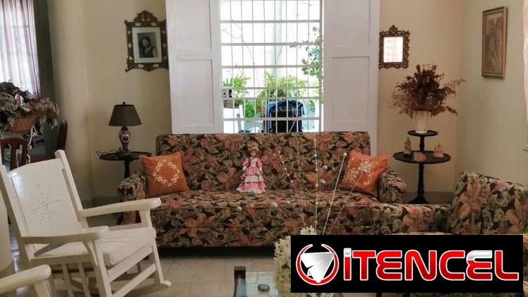 VENTA DE APARTAMENTO DEL VEDADO