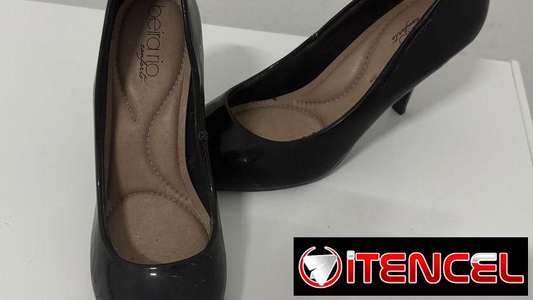 Tacones Beira Rio brasileños punto fino de charol número 38-39 color negro.  15 usd  📍playa 📲58296323