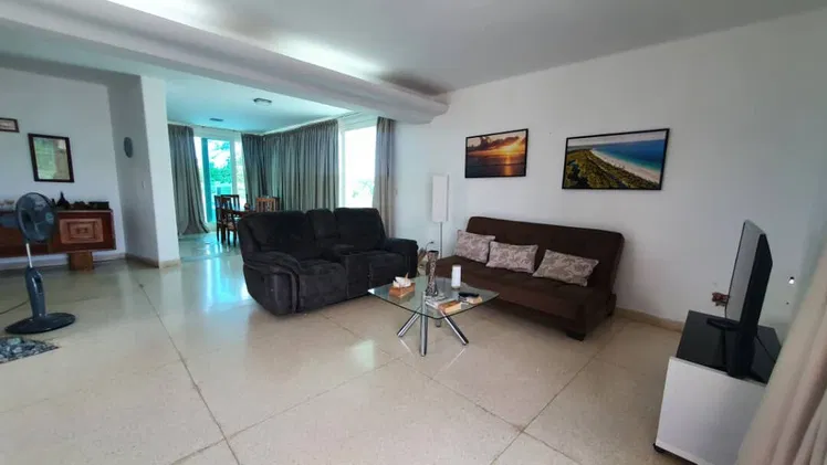 Alquiler de casa en la playa Guanabo con vista al mar 🌊 Renta de casa en la playa en Guanabo