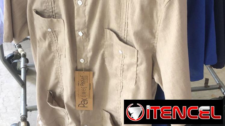 Guayaberas diferentes modelos y colores.