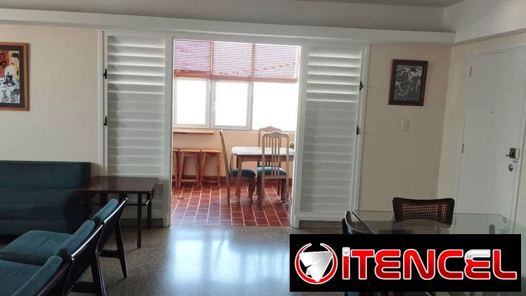 Hermoso Apartamento de 3 Habitaciones en Miramar Con Vista al Mar REF 1208