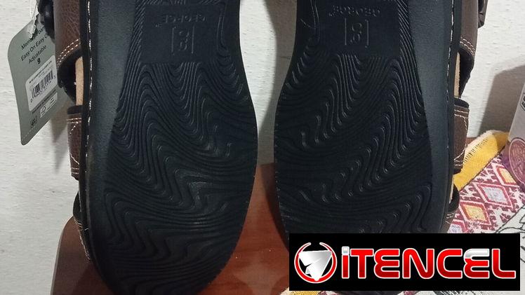 Sandalias de cuero nuevas en venta